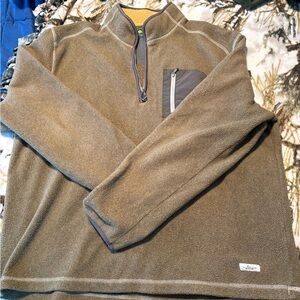 G.H. Bass & Co. Olive Green Half-Zip Fleece with Chest Pocket